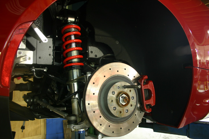 Alfa 4C brakes suspension